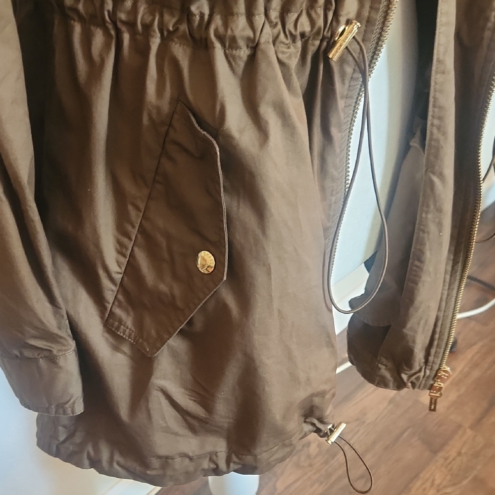 Michael Kors Hooded Jacket in Olive - Picture 5 of 9
